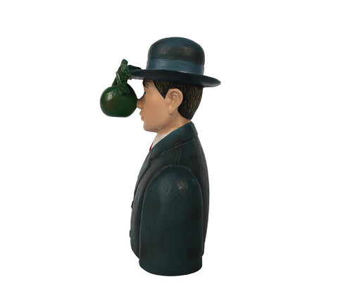 Rene Magritte Le Fils de l'homme Figurine