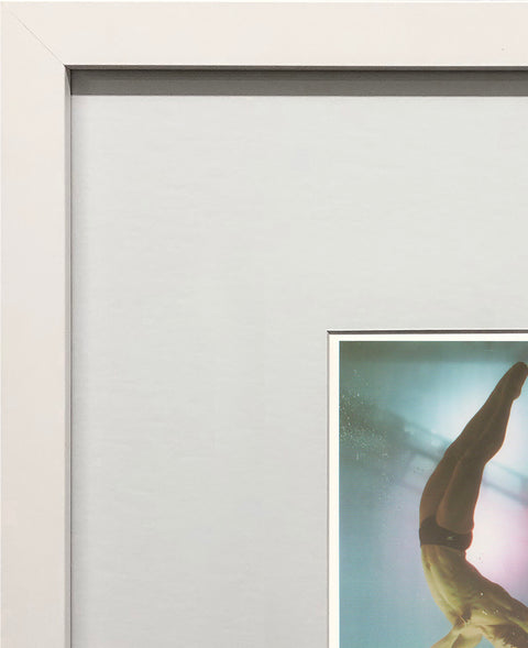 ANNIE LEIBOVITZ Greg Louganis, Los Angeles, 1992